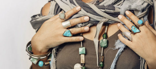 Bijoux en pierres naturelles
